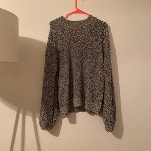 THICK BLACK AND WHITE HEATHERED SWEATER